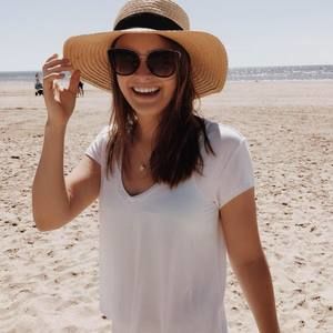 Meet your Posher, Hayley